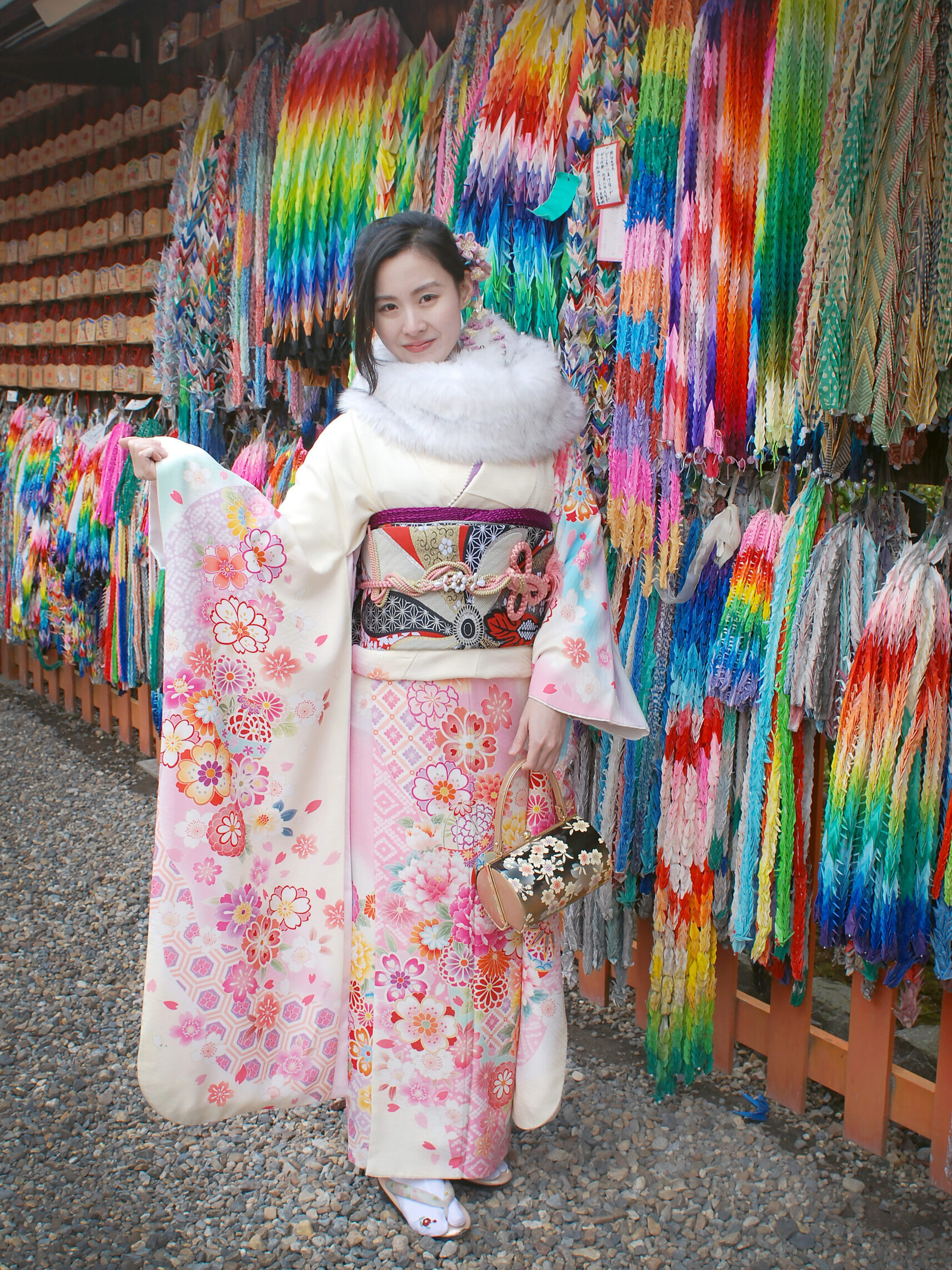 正絹振袖(白ピンク)