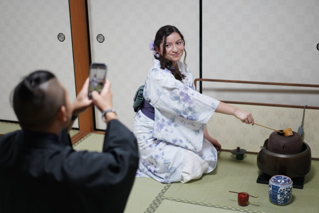 Kyoto Tea Ceremony & Matcha Making TIA(茶愛)