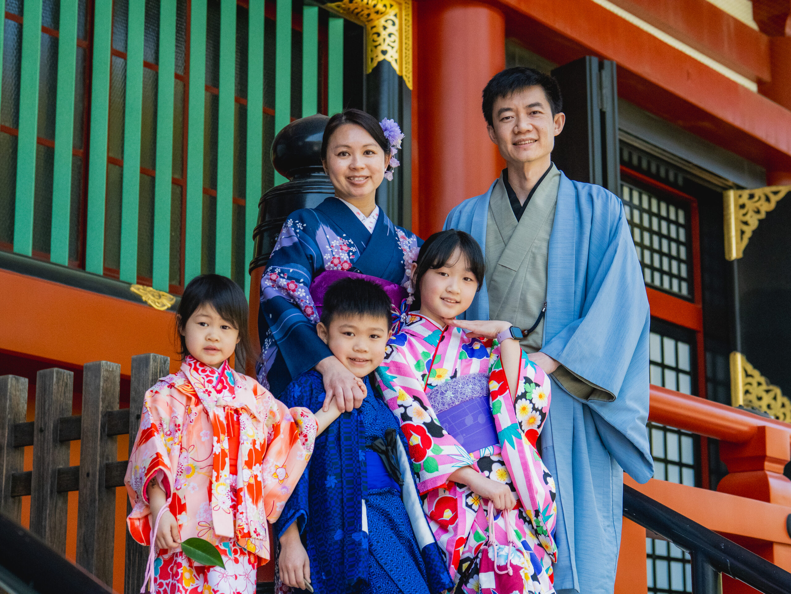 Family kimono rental in Tokyo Asakusa