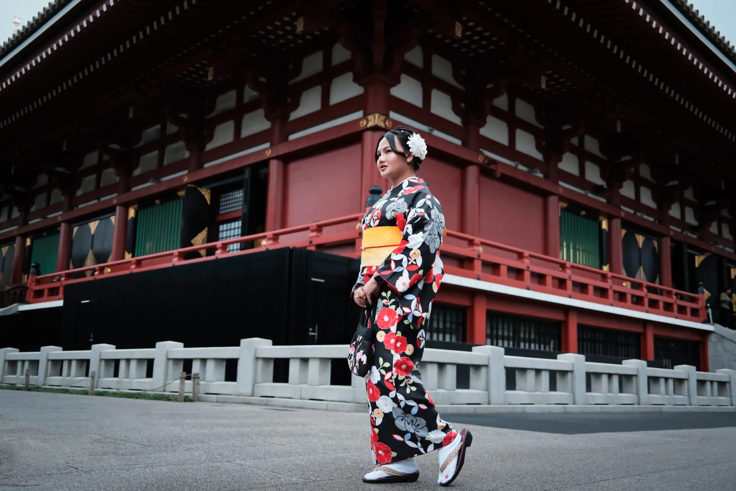 Female kimono rental in Asakusa