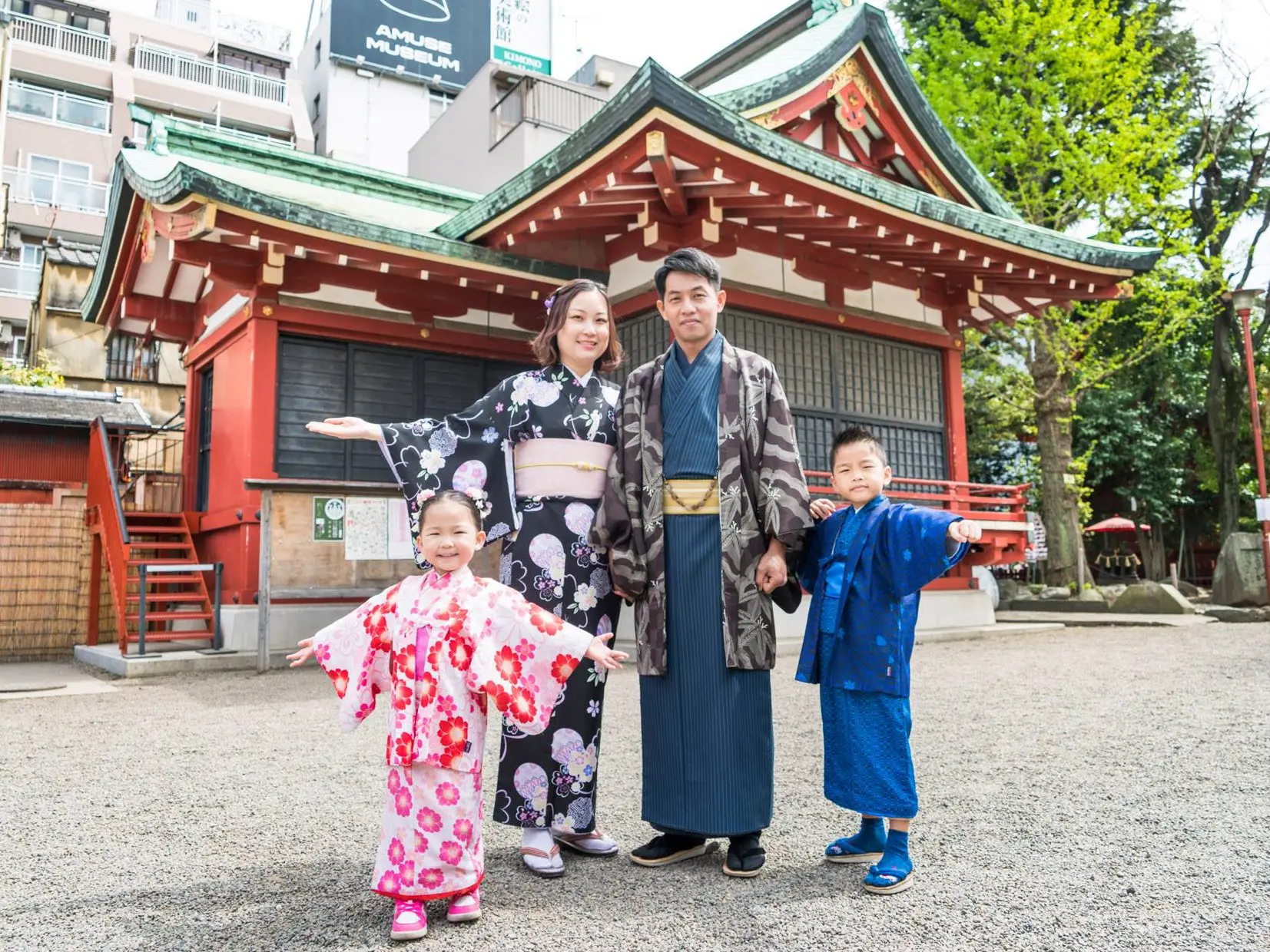 Family kimono plan in Asakusa
