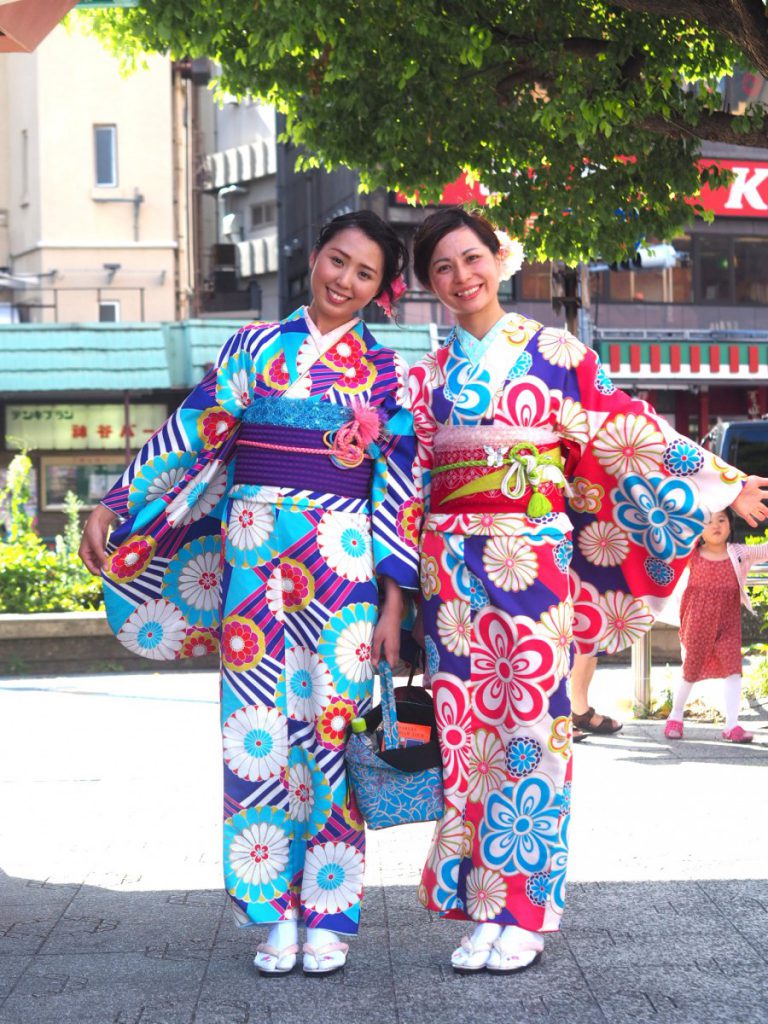 ■ Casual Furisode Plan (กันยายน – กลางเดือนมิถุนายน)